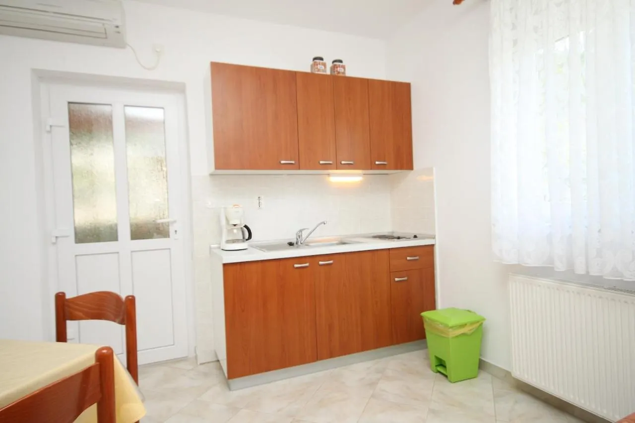 Apartments With A Parking Space Moscenicka Draga, Opatija - 2327 Croatia
