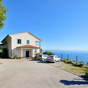 Apartment Erika, Mošćenička Draga